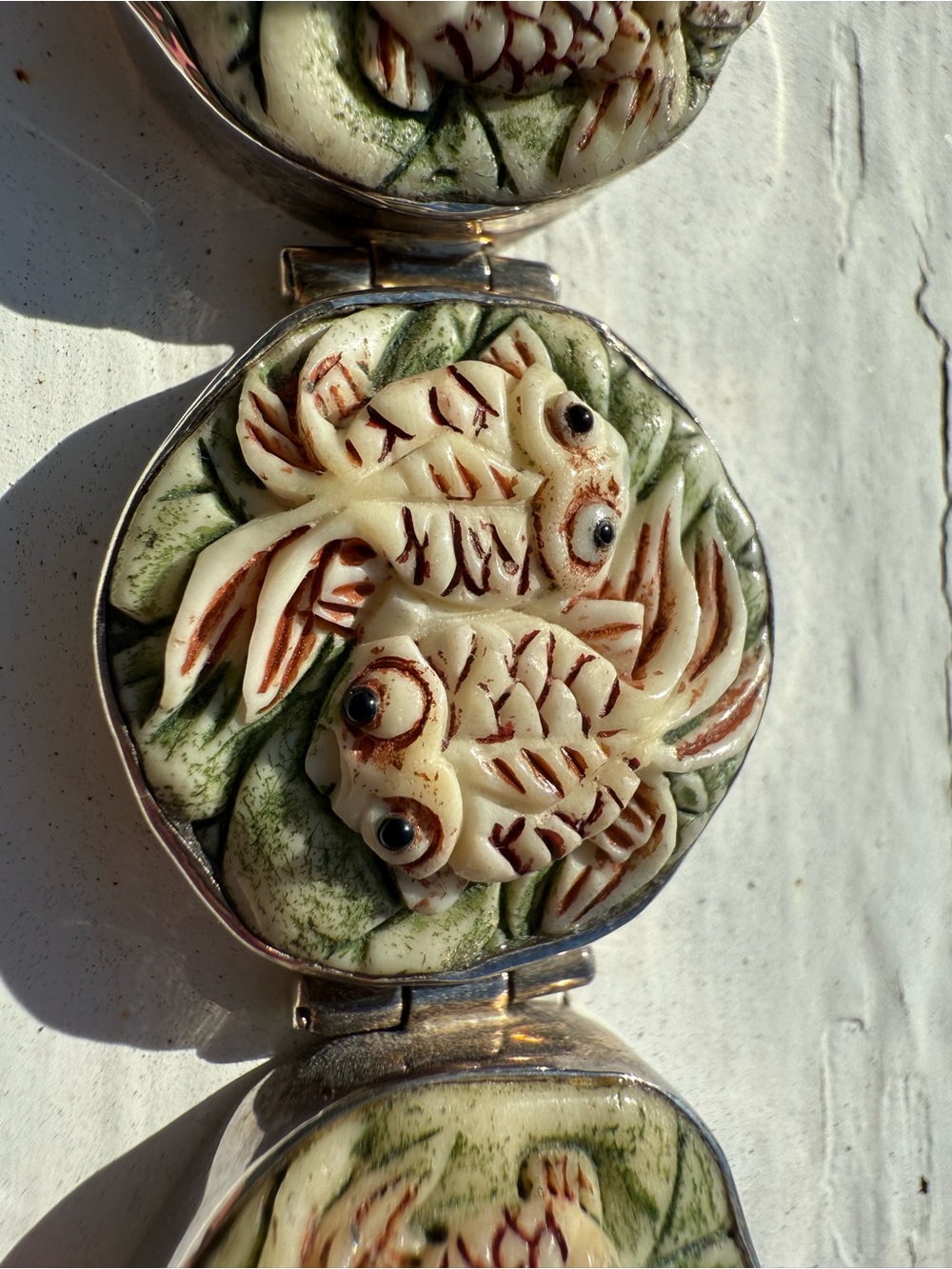 Rare! Charles Albert Green and Cream Fish Motif Sterling Silver Bracelet - Picture 4 of 9
